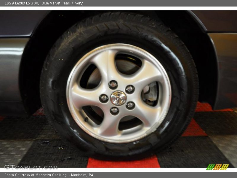 Blue Velvet Pearl / Ivory 1999 Lexus ES 300