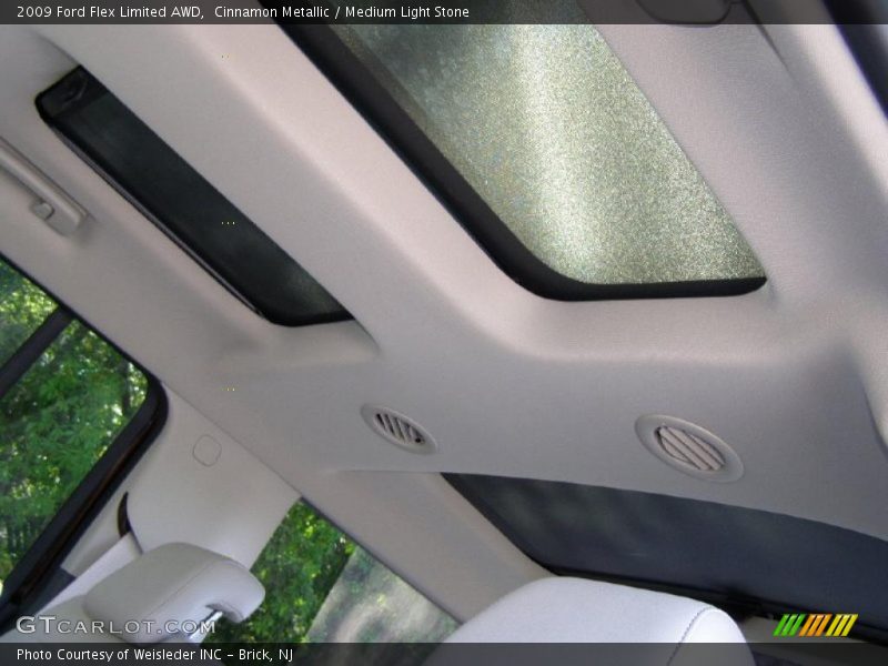 Cinnamon Metallic / Medium Light Stone 2009 Ford Flex Limited AWD