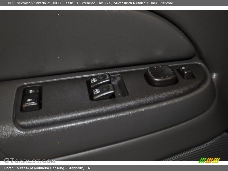 Silver Birch Metallic / Dark Charcoal 2007 Chevrolet Silverado 2500HD Classic LT Extended Cab 4x4