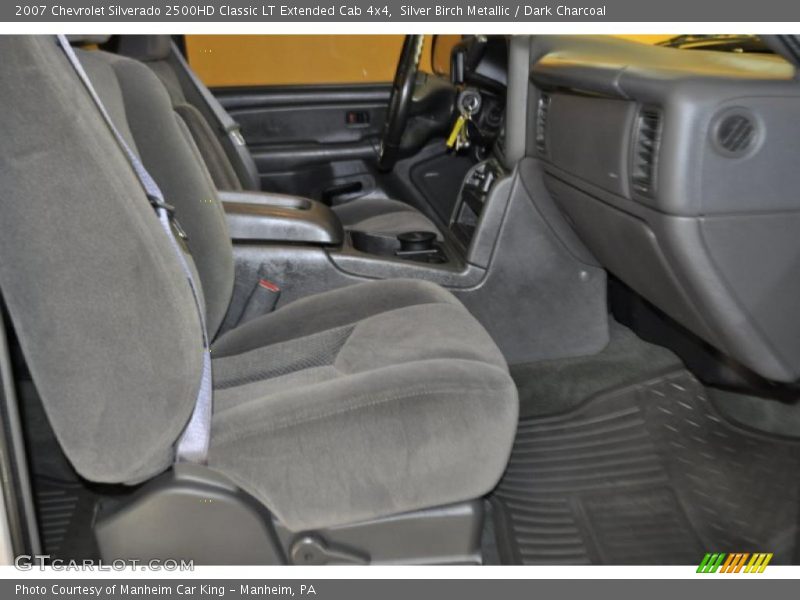 Silver Birch Metallic / Dark Charcoal 2007 Chevrolet Silverado 2500HD Classic LT Extended Cab 4x4