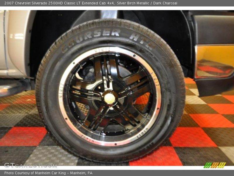 Silver Birch Metallic / Dark Charcoal 2007 Chevrolet Silverado 2500HD Classic LT Extended Cab 4x4
