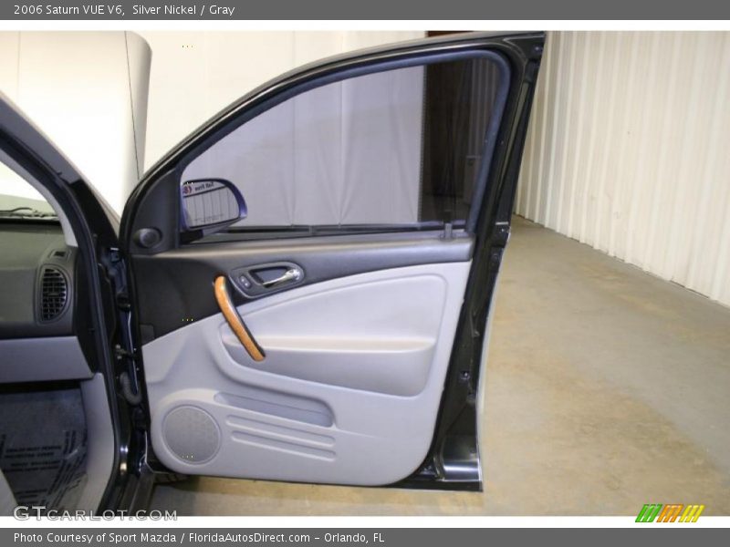 Silver Nickel / Gray 2006 Saturn VUE V6