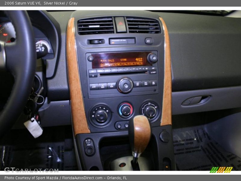 Silver Nickel / Gray 2006 Saturn VUE V6