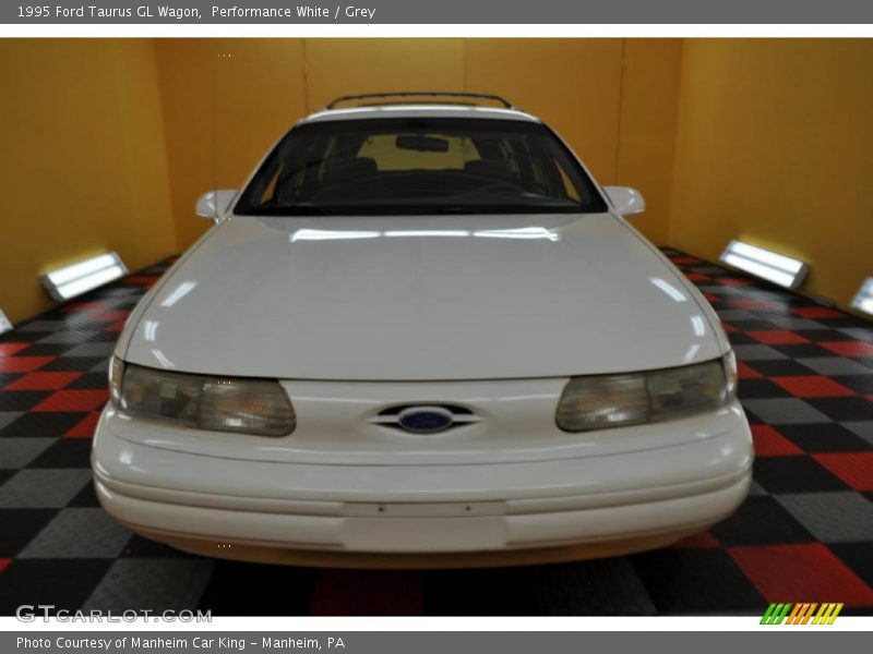 Performance White / Grey 1995 Ford Taurus GL Wagon