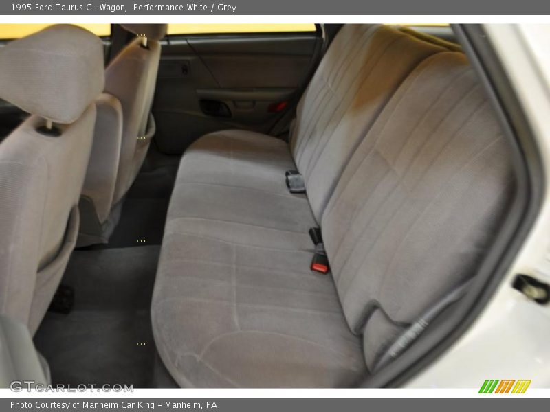 Performance White / Grey 1995 Ford Taurus GL Wagon