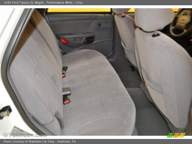 Performance White / Grey 1995 Ford Taurus GL Wagon