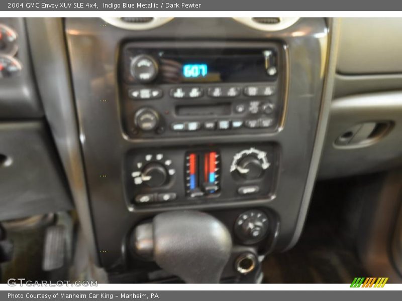 Indigo Blue Metallic / Dark Pewter 2004 GMC Envoy XUV SLE 4x4
