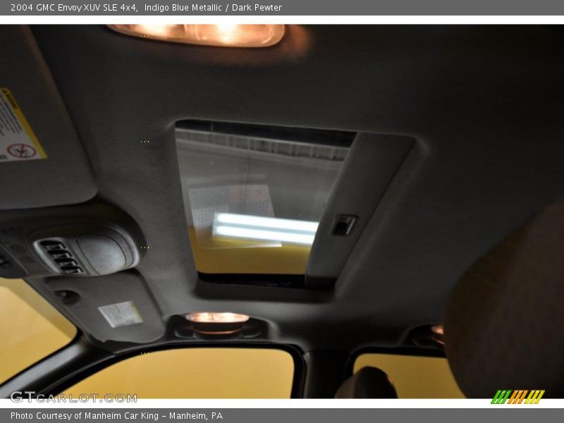 Indigo Blue Metallic / Dark Pewter 2004 GMC Envoy XUV SLE 4x4
