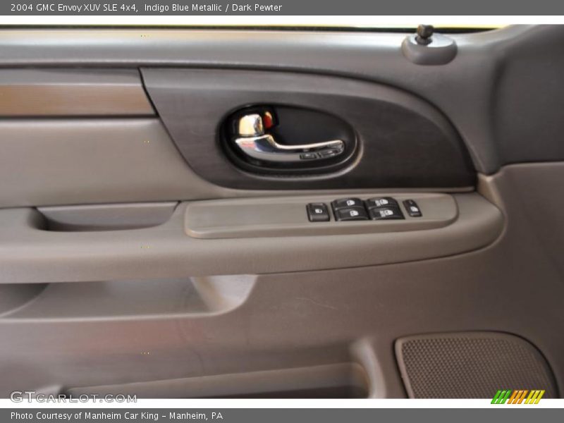 Indigo Blue Metallic / Dark Pewter 2004 GMC Envoy XUV SLE 4x4