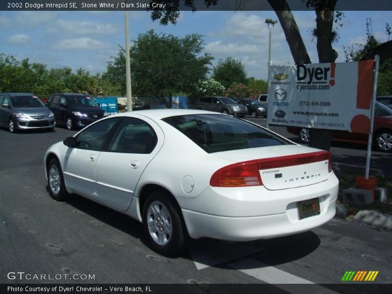 Stone White / Dark Slate Gray 2002 Dodge Intrepid SE
