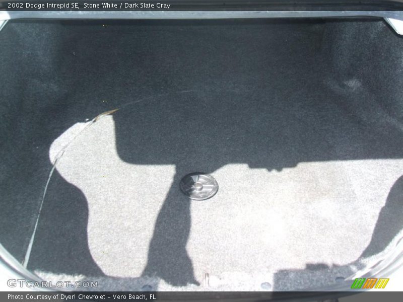Stone White / Dark Slate Gray 2002 Dodge Intrepid SE