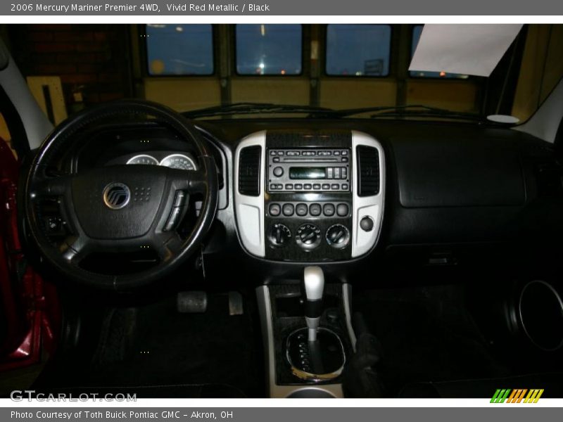 Vivid Red Metallic / Black 2006 Mercury Mariner Premier 4WD