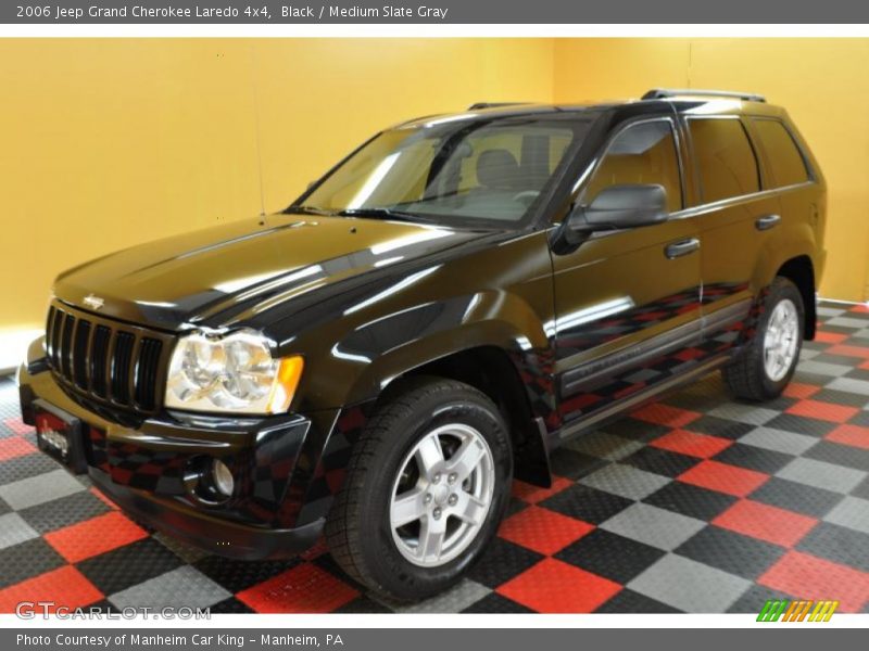 Black / Medium Slate Gray 2006 Jeep Grand Cherokee Laredo 4x4