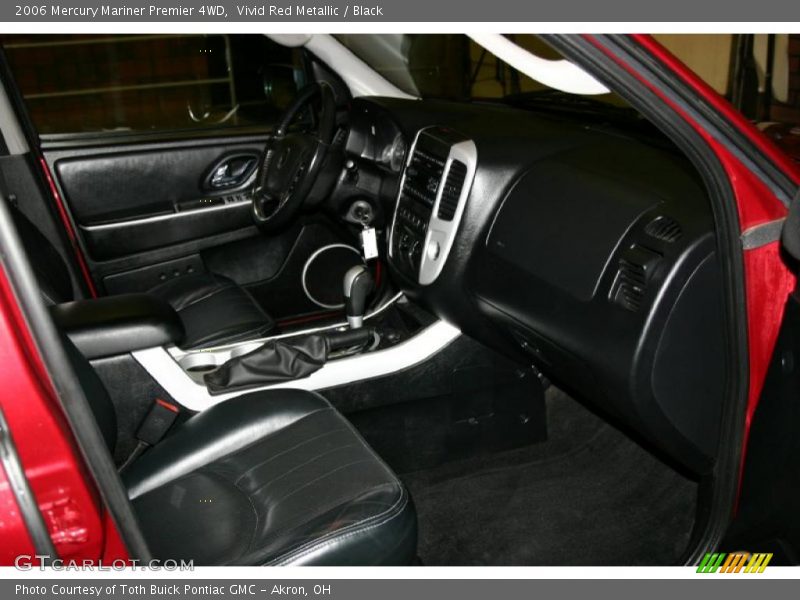Vivid Red Metallic / Black 2006 Mercury Mariner Premier 4WD