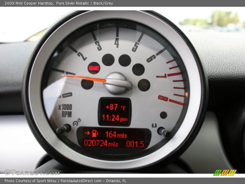Pure Silver Metallic / Black/Grey 2009 Mini Cooper Hardtop