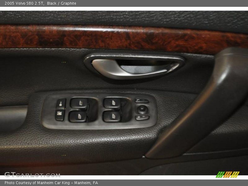 Black / Graphite 2005 Volvo S80 2.5T
