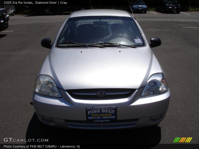 Diamond Silver / Gray 2005 Kia Rio Sedan