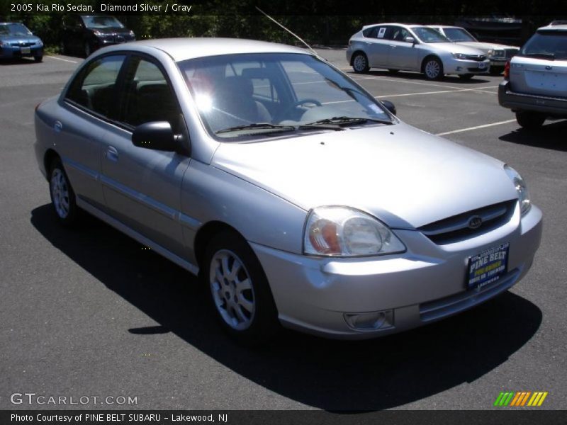 Diamond Silver / Gray 2005 Kia Rio Sedan