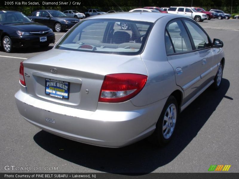 Diamond Silver / Gray 2005 Kia Rio Sedan