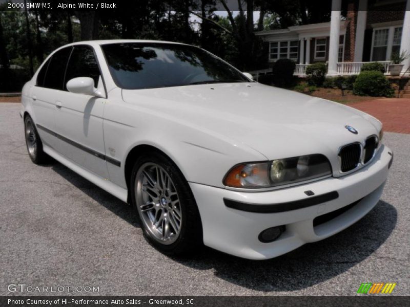 Alpine White / Black 2000 BMW M5