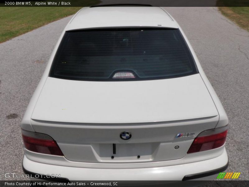 Alpine White / Black 2000 BMW M5