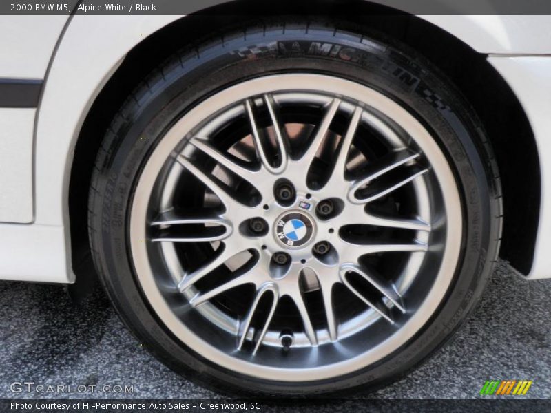 Alpine White / Black 2000 BMW M5