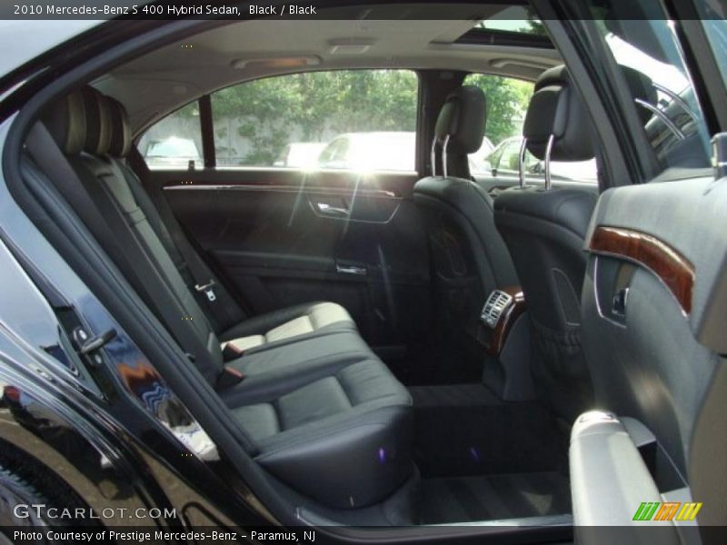 Black / Black 2010 Mercedes-Benz S 400 Hybrid Sedan
