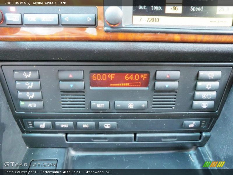 Alpine White / Black 2000 BMW M5
