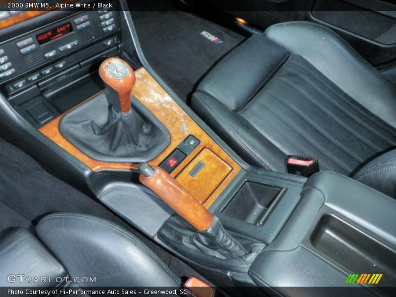Alpine White / Black 2000 BMW M5