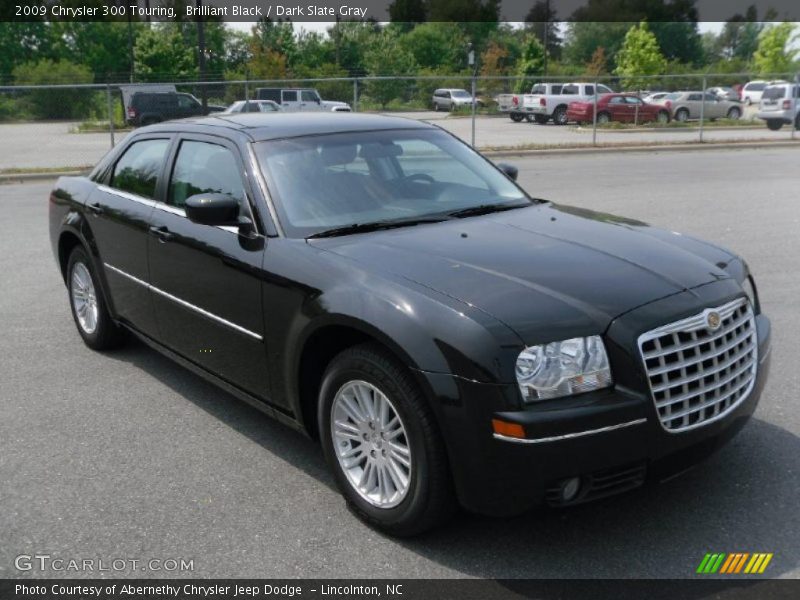 Brilliant Black / Dark Slate Gray 2009 Chrysler 300 Touring