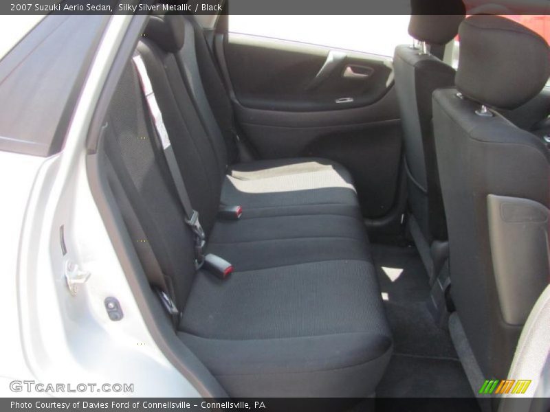 Silky Silver Metallic / Black 2007 Suzuki Aerio Sedan