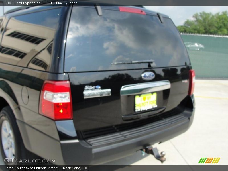 Black / Stone 2007 Ford Expedition EL XLT