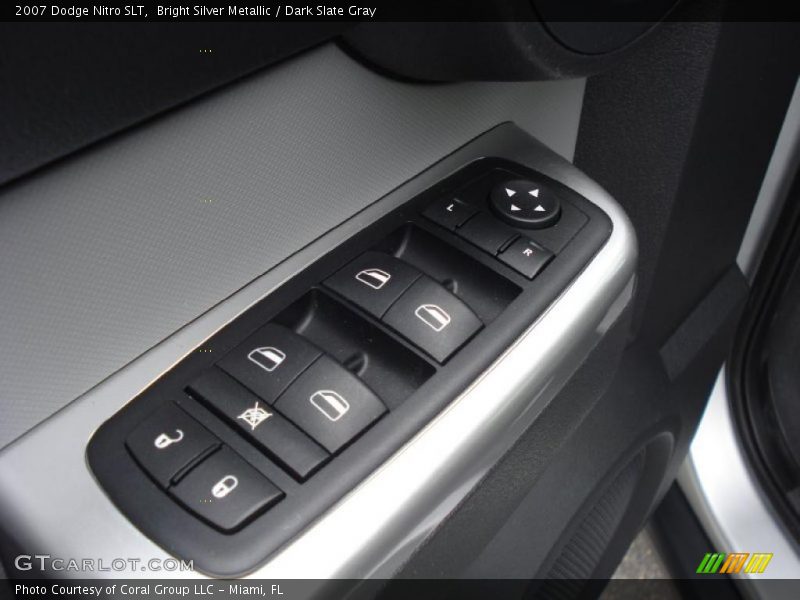 Bright Silver Metallic / Dark Slate Gray 2007 Dodge Nitro SLT