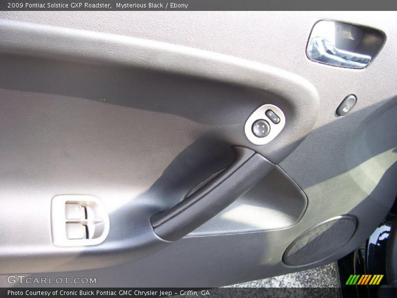 Mysterious Black / Ebony 2009 Pontiac Solstice GXP Roadster