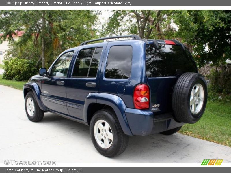 Patriot Blue Pearl / Light Taupe/Dark Slate Gray 2004 Jeep Liberty Limited