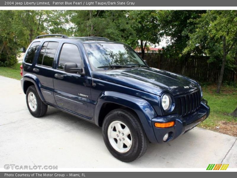 Patriot Blue Pearl / Light Taupe/Dark Slate Gray 2004 Jeep Liberty Limited