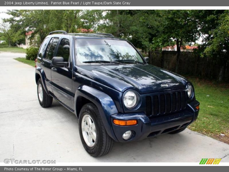 Patriot Blue Pearl / Light Taupe/Dark Slate Gray 2004 Jeep Liberty Limited