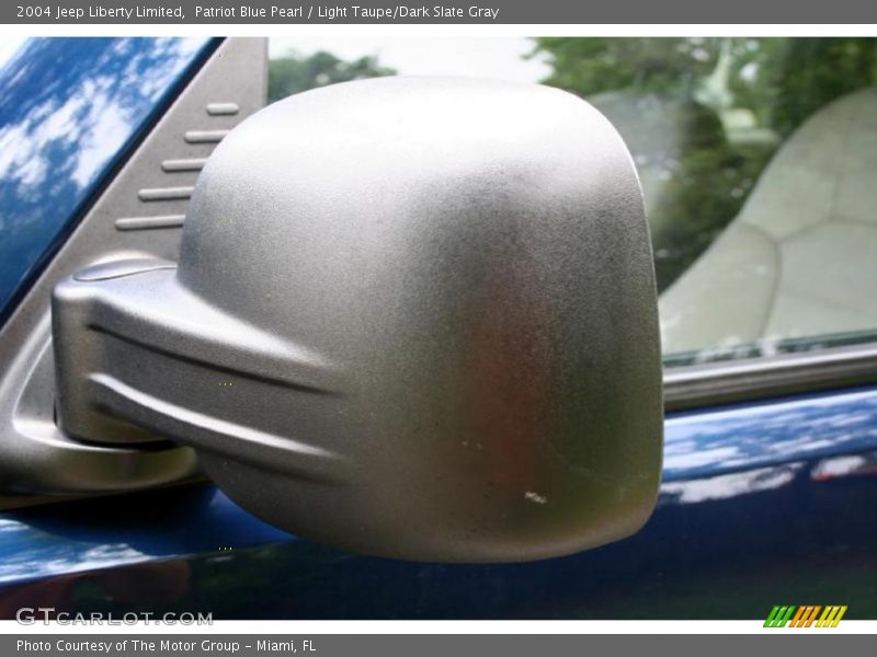 Patriot Blue Pearl / Light Taupe/Dark Slate Gray 2004 Jeep Liberty Limited