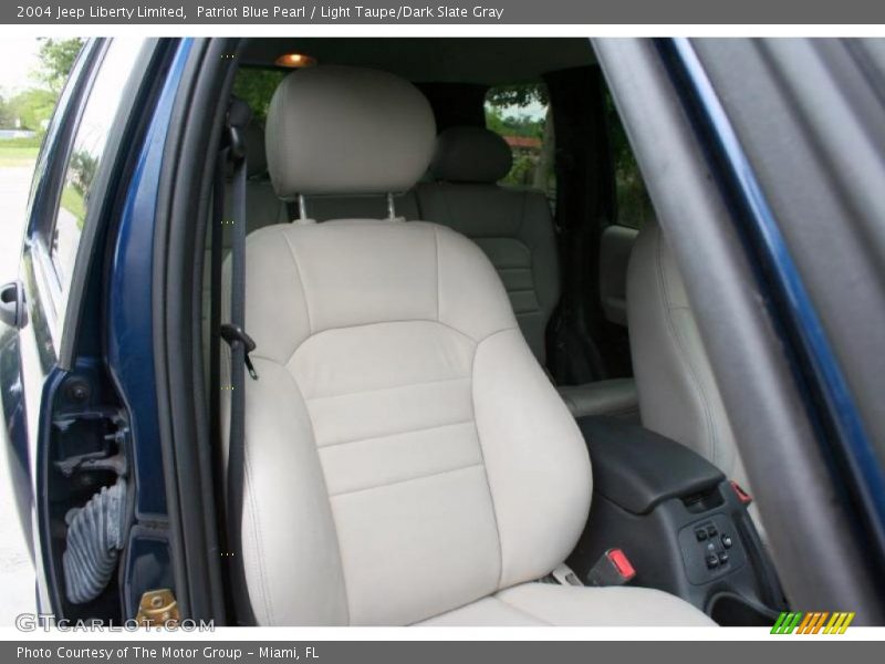 Patriot Blue Pearl / Light Taupe/Dark Slate Gray 2004 Jeep Liberty Limited