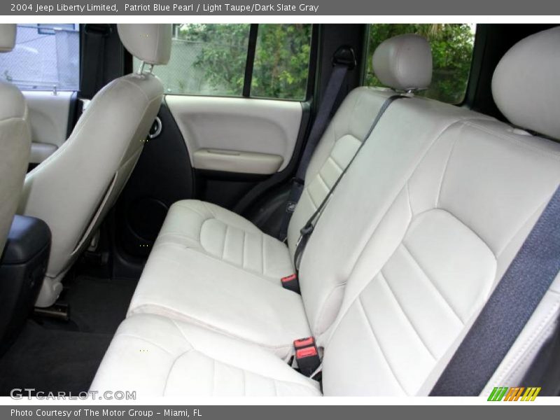 Patriot Blue Pearl / Light Taupe/Dark Slate Gray 2004 Jeep Liberty Limited
