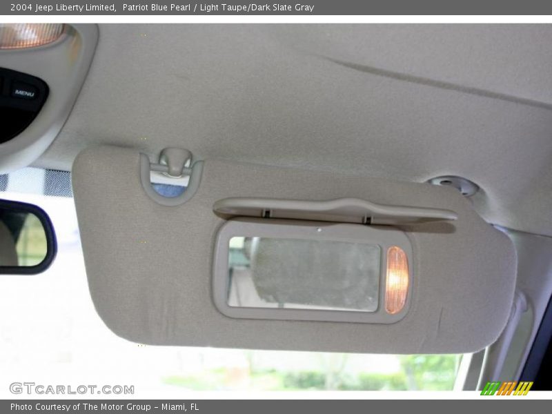 Patriot Blue Pearl / Light Taupe/Dark Slate Gray 2004 Jeep Liberty Limited