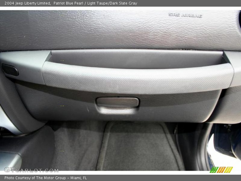 Patriot Blue Pearl / Light Taupe/Dark Slate Gray 2004 Jeep Liberty Limited
