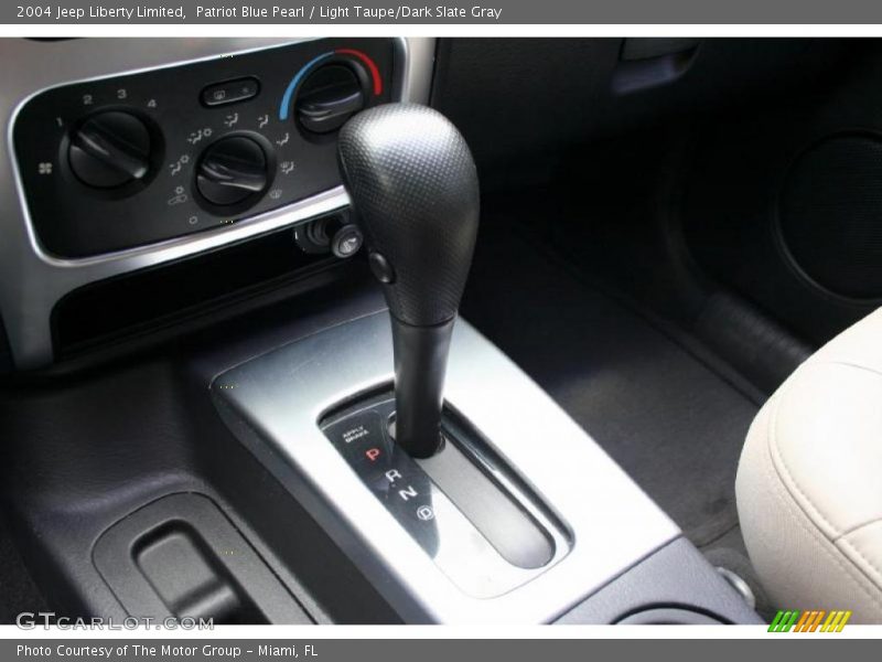 Patriot Blue Pearl / Light Taupe/Dark Slate Gray 2004 Jeep Liberty Limited