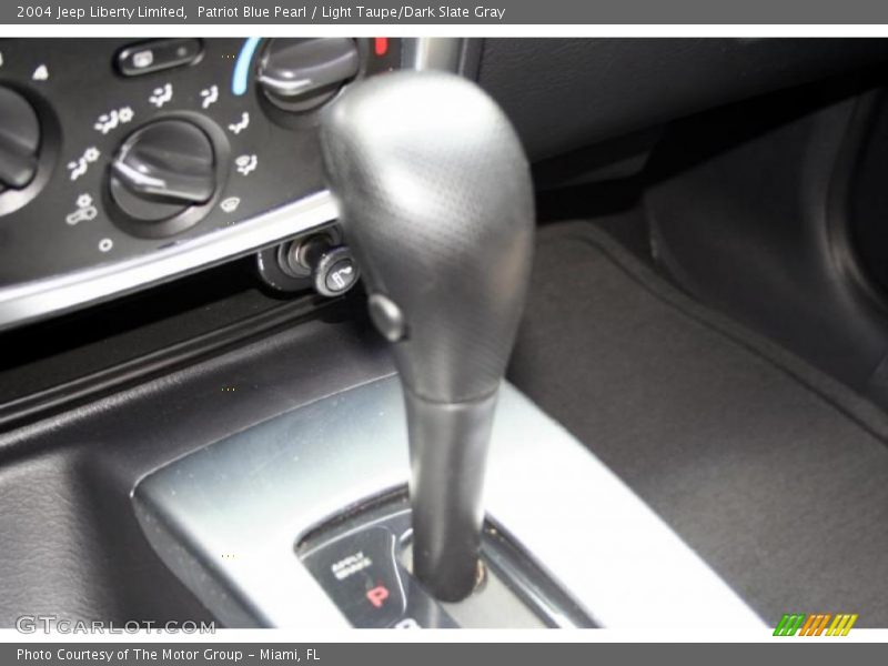 Patriot Blue Pearl / Light Taupe/Dark Slate Gray 2004 Jeep Liberty Limited