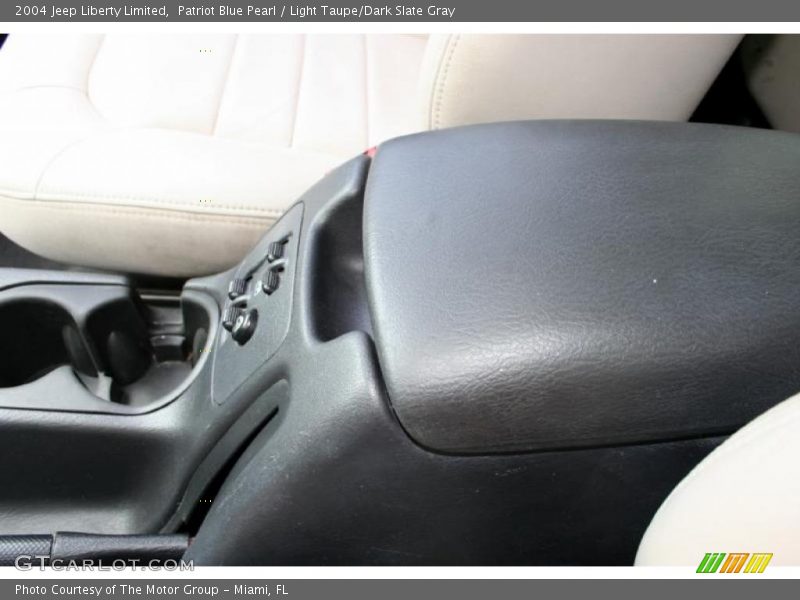 Patriot Blue Pearl / Light Taupe/Dark Slate Gray 2004 Jeep Liberty Limited