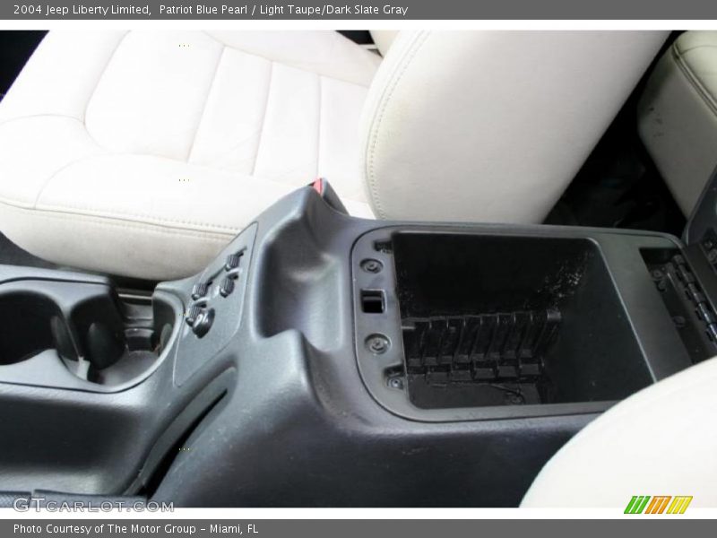 Patriot Blue Pearl / Light Taupe/Dark Slate Gray 2004 Jeep Liberty Limited