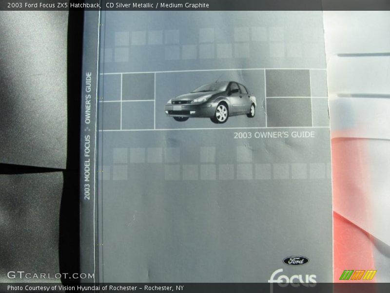 CD Silver Metallic / Medium Graphite 2003 Ford Focus ZX5 Hatchback