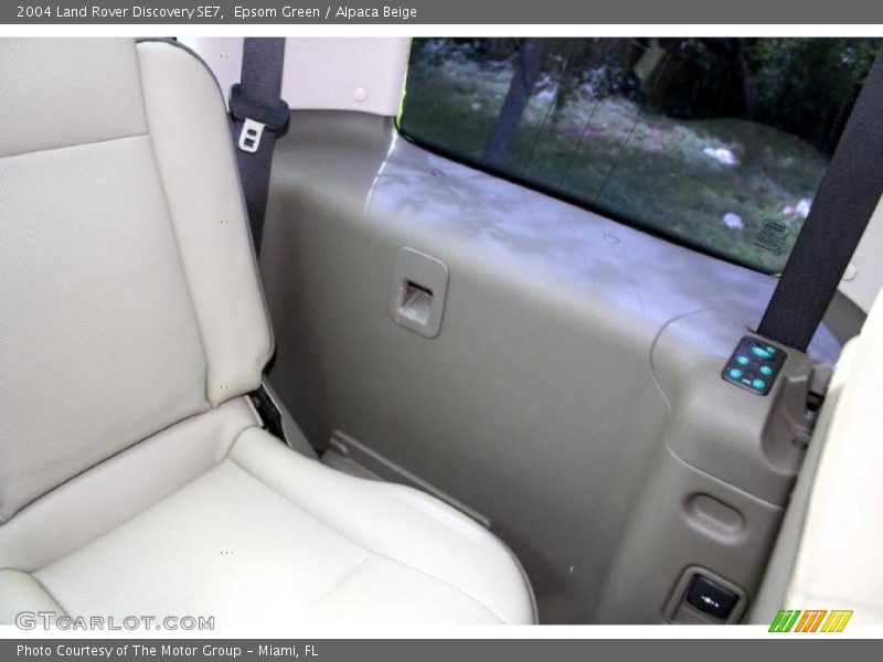 Epsom Green / Alpaca Beige 2004 Land Rover Discovery SE7