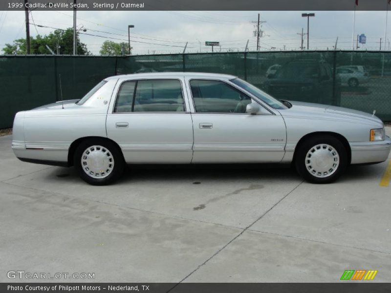 Sterling / Oatmeal 1999 Cadillac DeVille Sedan