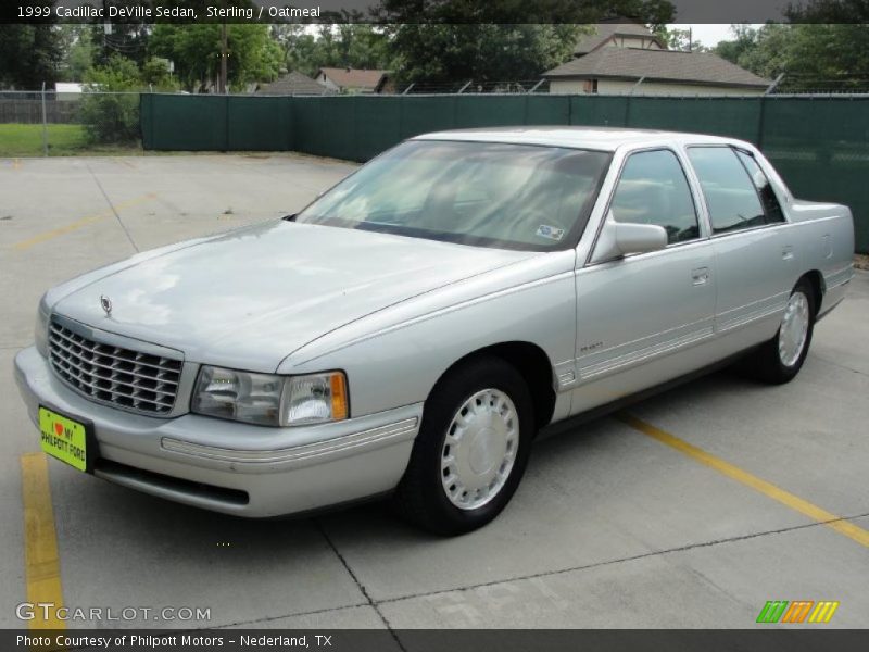 Sterling / Oatmeal 1999 Cadillac DeVille Sedan